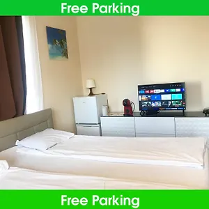 https://fresh-house.praguehotelsweb.com